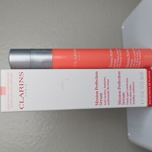 Clarins Paris  Mission Perfection Serum Dark Spot Corrector 10ml